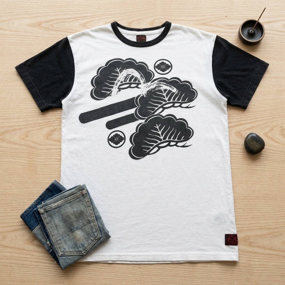 Vintage Evisu T-Shirt Mens Large White Black Pine Tree Kamon Graphic Tee Y2K